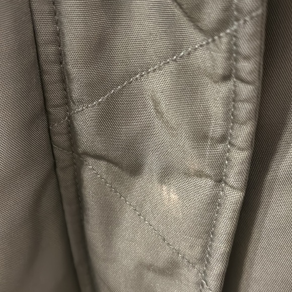 Old Navy army green parka with fur-trimmed hood - Picture 7 of 7